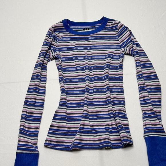 So Clothing Women’s Size XS Vintage Striped Fitted Top Perfect For A Layering - Picture 4 of 5